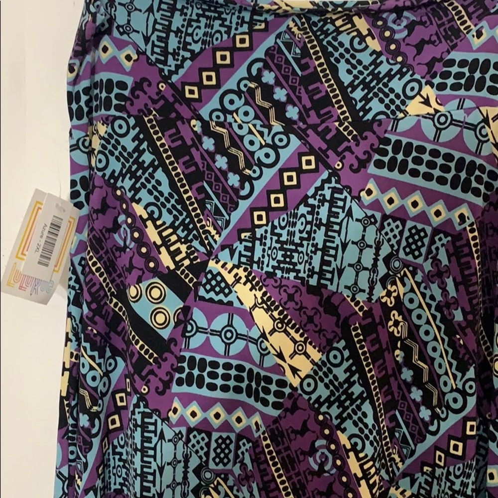 Lula Roe azure size 2XL